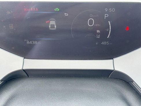 Used 2024 Toyota Prius LE image 20