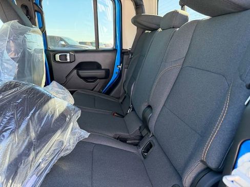 New 2026 Jeep Gladiator Sport image 22