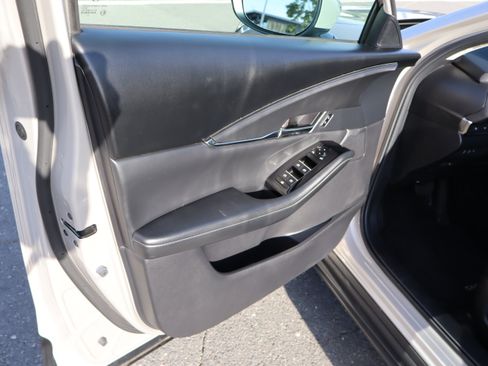 Used 2024 MAZDA CX-30 AWD 2.5 S w/ Preferred Package image 15
