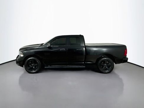 Used 2017 RAM 1500 Express w/ Black Ram 1500 Express Group AWD/4WD image 11