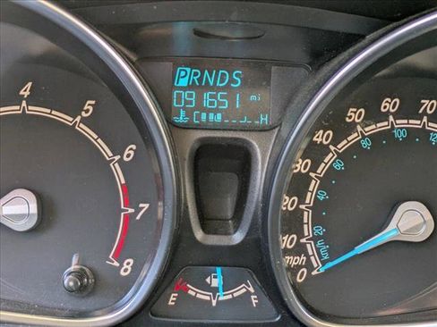 Used 2016 Ford Fiesta SE image 9