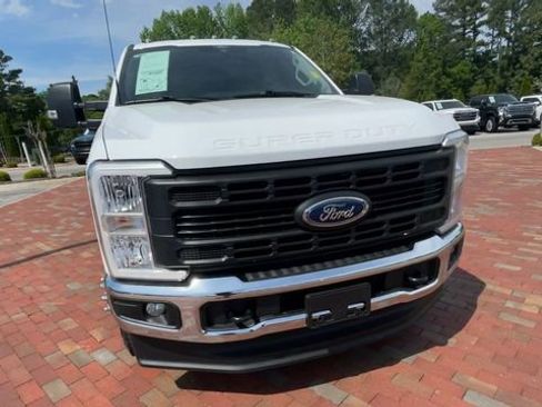 Used 2024 Ford F350 XL w/ XL Chrome Package AWD/4WD image 4