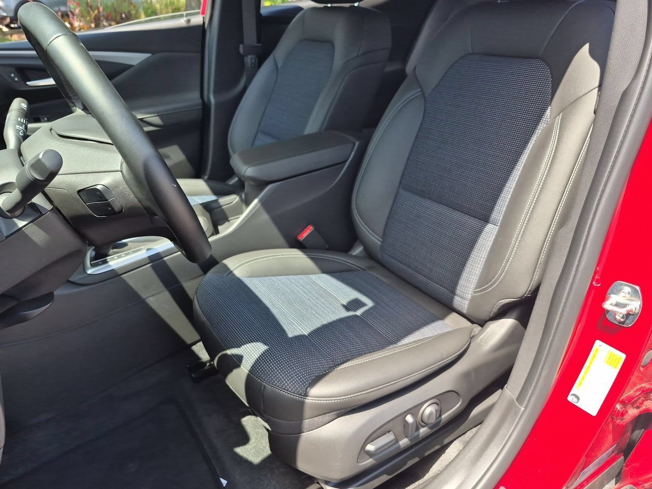 Used 2026 Buick Envista Preferred w/ Convenience I Package FWD image 18