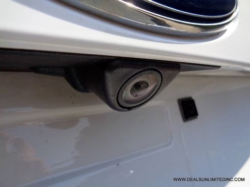 Used 2014 Ford Escape SE w/ Equipment Group 201A AWD/4WD image 17