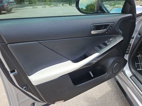 Used 2022 Lexus IS 350 F Sport w/ Navigation Package RWD image 10