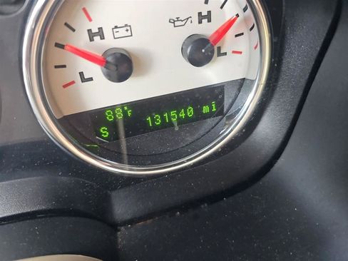 Used 2006 Ford F150 XLT RWD image 12