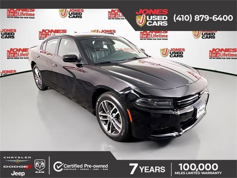 Used 2019 Dodge Charger SXT w/ Cold Weather Package image 1