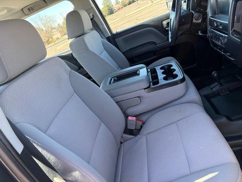 Used 2018 Chevrolet Silverado 3500 W/T AWD/4WD image 20