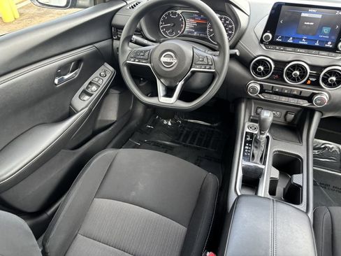 Used 2024 Nissan Sentra SV image 21