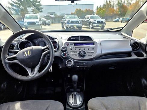Used 2010 Honda Fit image 10