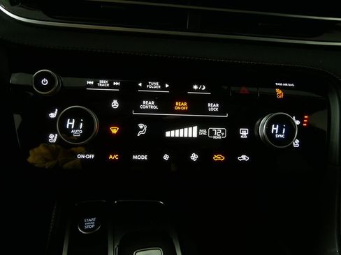 Certified 2025 INFINITI QX60 Luxe AWD/4WD image 32