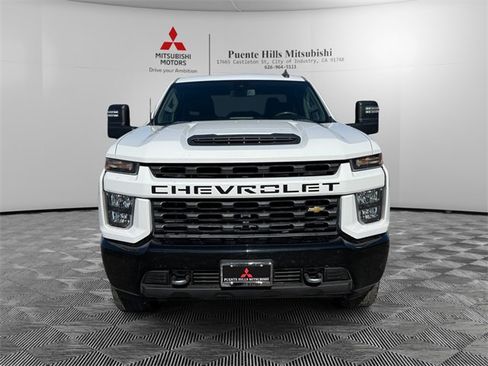 Used 2022 Chevrolet Silverado 2500 Custom w/ Custom Value Package image 2