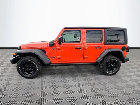 Certified 2023 Jeep Wrangler Unlimited AWD/4WD image 9