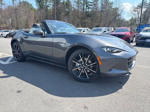New 2026 MAZDA MX-5 Miata Grand Touring RWD image 9