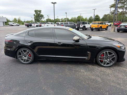 Used 2022 Kia Stinger GT1 w/ Red Interior Color Package AWD/4WD image 6
