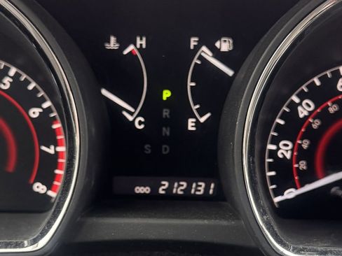 Used 2013 Toyota Highlander Limited AWD/4WD image 5