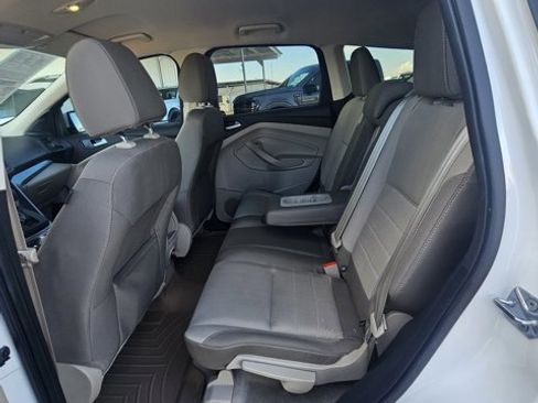 Used 2014 Ford Escape SE image 12