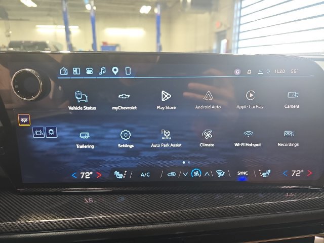 New 2027 Chevrolet Traverse Z71 w/ Enhanced Driving Package AWD/4WD image 24