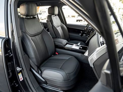 New 2026 Land Rover Range Rover SE AWD/4WD image 27