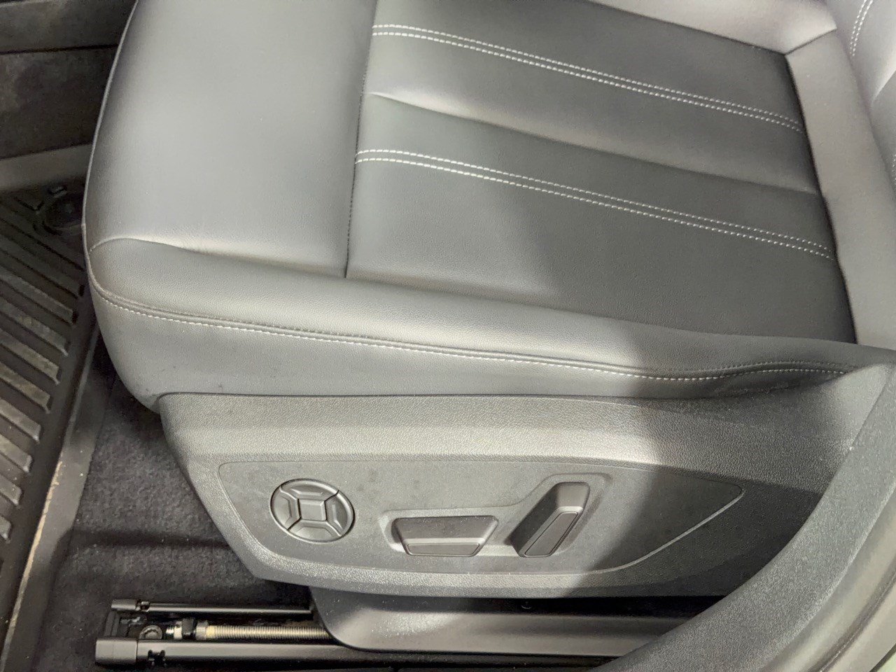 Certified 2025 Audi A5 Premium w/ Convenience Package AWD/4WD image 16