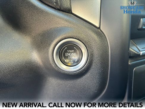 Used 2021 Chevrolet Silverado 1500 LT image 10