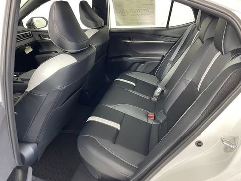 New 2026 Toyota Camry Hybrid w/ Convenience Package AWD/4WD image 6