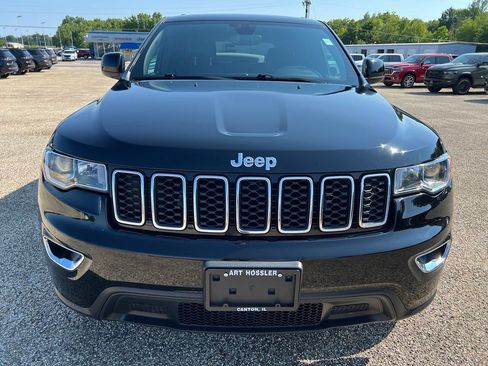 Used 2022 Jeep Grand Cherokee Laredo X AWD/4WD image 10