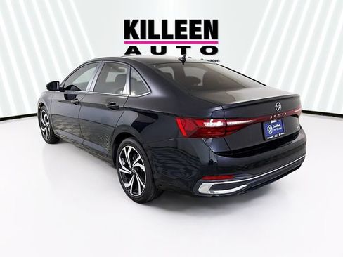 New 2025 Volkswagen Jetta SEL FWD image 5