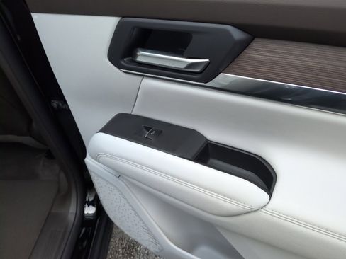 Used 2026 GMC Terrain Denali image 18