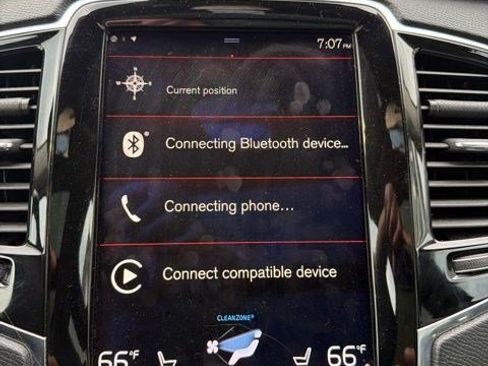 Used 2017 Volvo XC90 T6 Momentum w/ Vision Package AWD/4WD image 17