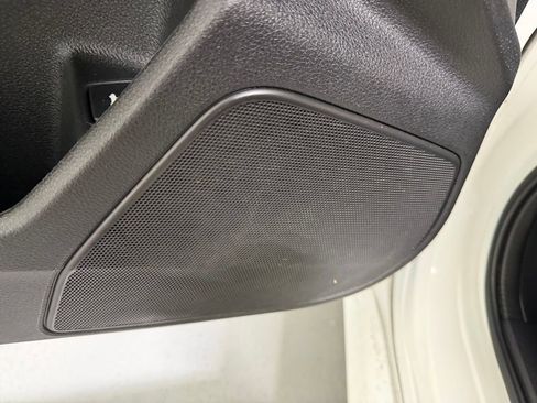 Used 2017 Honda Civic Touring image 10