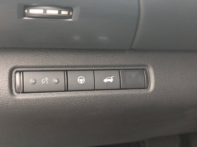 Certified 2026 Nissan Pathfinder SL FWD image 13