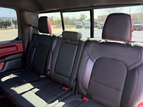 Used 2022 RAM 1500 Rebel AWD/4WD image 30