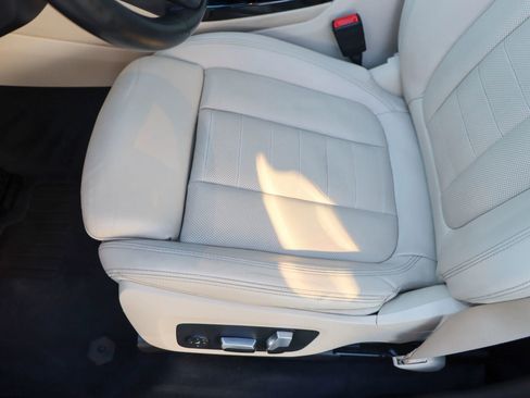 Used 2019 BMW X3 sDrive30i w/ Premium Package image 16