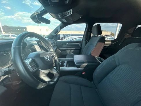 Used 2023 RAM 1500 Big Horn AWD/4WD image 9