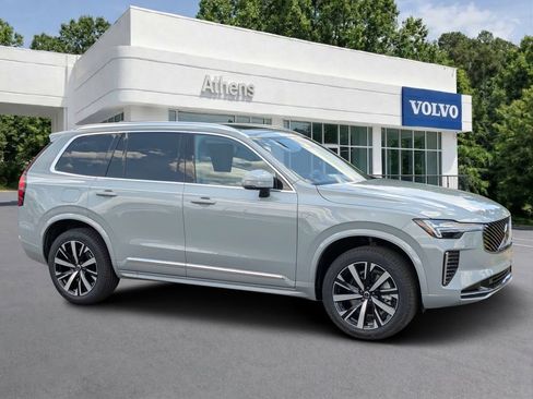 Used 2026 Volvo XC90 B5 Core AWD/4WD image 1