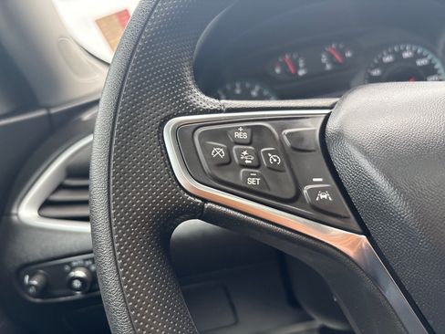 Used 2024 Chevrolet Malibu LT FWD image 15