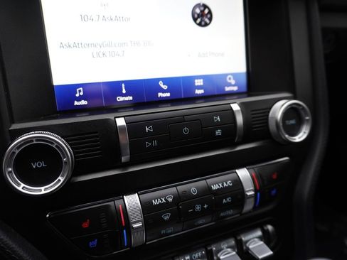 Used 2020 Ford Mustang Premium image 17