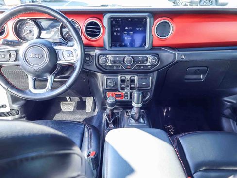 Used 2021 Jeep Gladiator Rubicon image 9