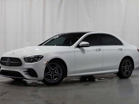 Used 2023 Mercedes-Benz E 350 4MATIC Sedan image 1