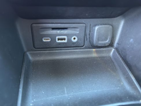 Used 2020 GMC Terrain SLT w/ Preferred Package image 17