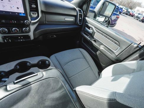 Used 2024 RAM 2500 Big Horn image 38