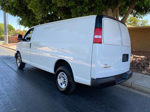 Used 2021 Chevrolet Express 2500 w/ Driver Convenience Package RWD image 53