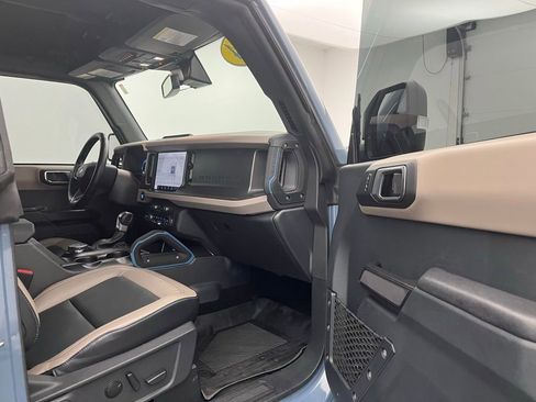 Certified 2024 Ford Bronco Wildtrak image 24