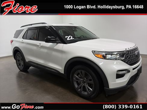 Used 2022 Ford Explorer XLT w/ Equipment Group 202A AWD/4WD image 1