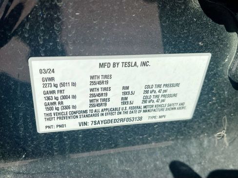 Used 2024 Tesla Model Y Long Range RWD image 31