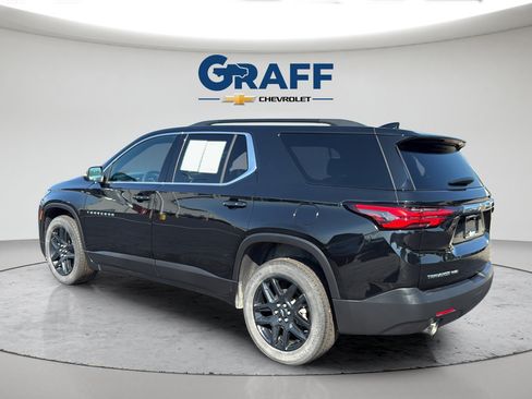 Used 2023 Chevrolet Traverse LT w/ Rear Camera Mirror Package AWD/4WD image 4