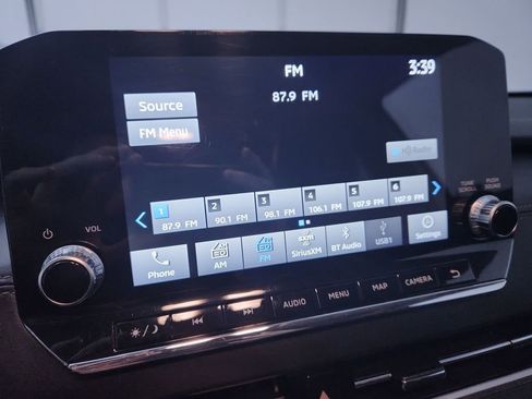 Used 2024 Mitsubishi Outlander SE FWD image 16