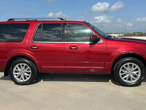 Used 2017 Ford Expedition Limited w/ Equipment Group 301A image 15