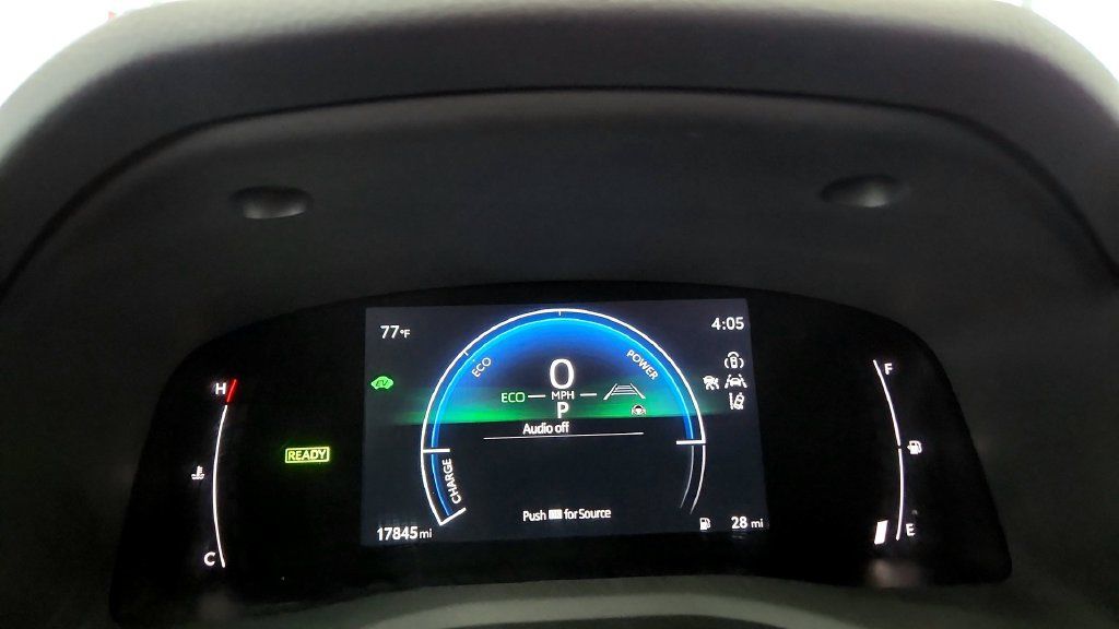 Used 2025 Toyota Camry LE AWD/4WD image 34